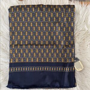 Tie Rack Silk & Lambswool Elegant Navy and Gold Men's Scarf NWT